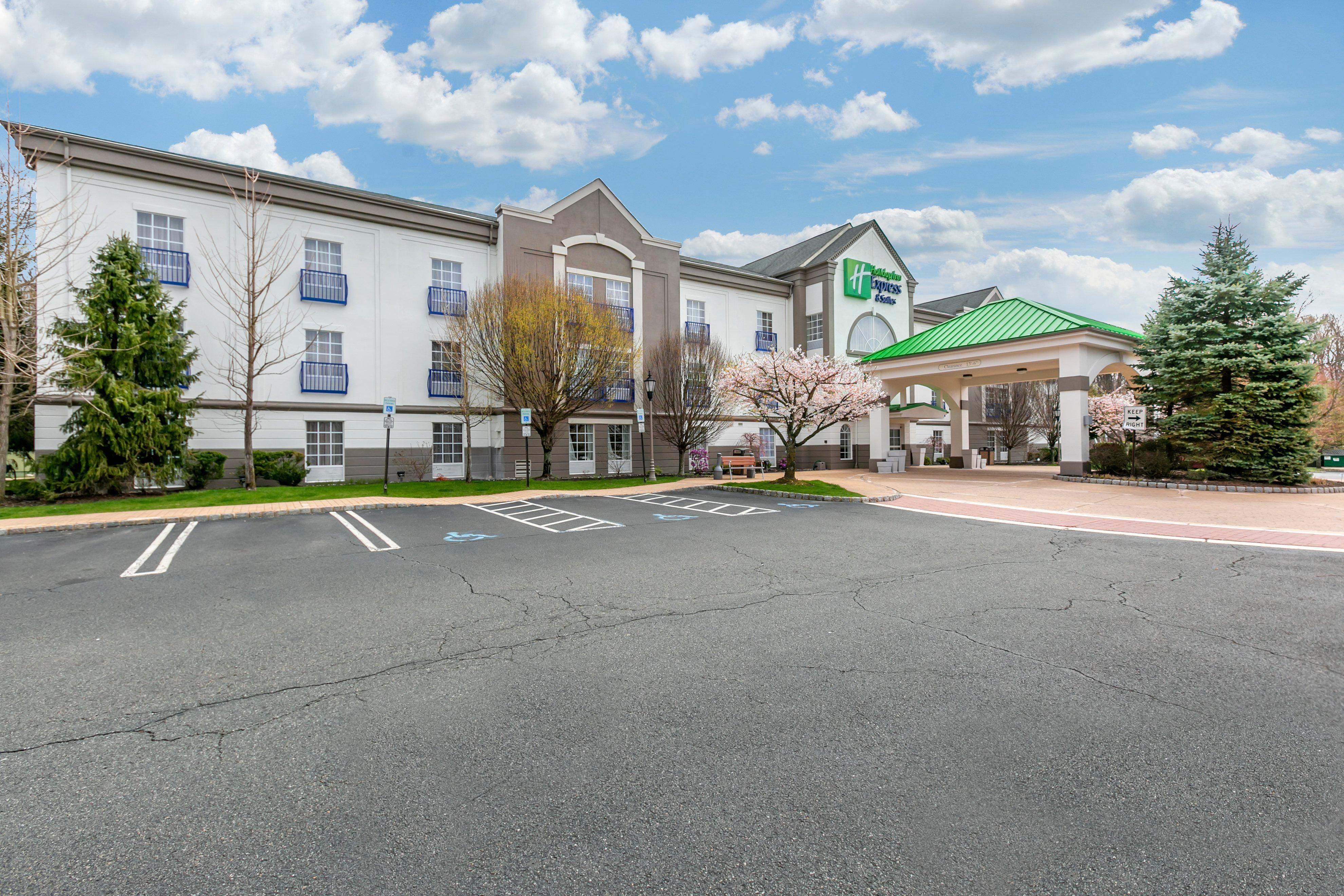 Holiday Inn Express Mount Arlington By Ihg Exterior photo