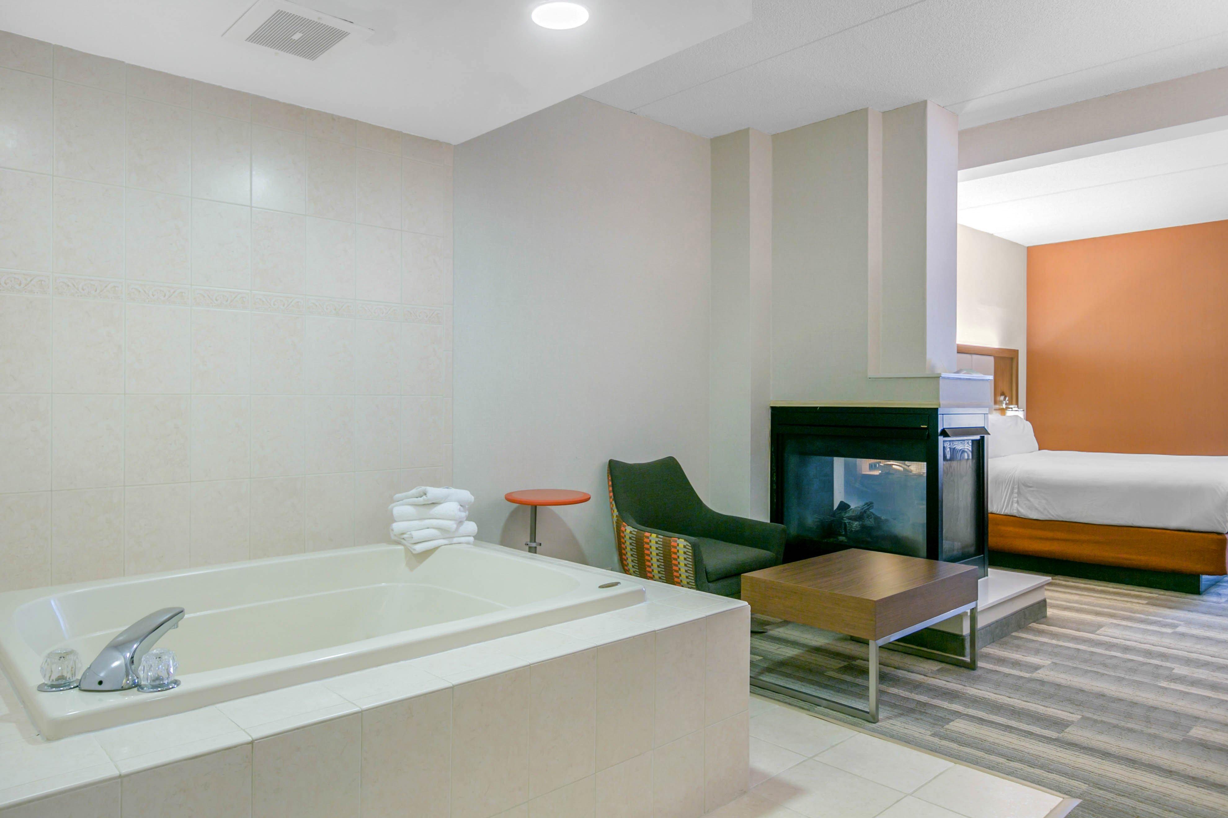 Holiday Inn Express Mount Arlington By Ihg Exterior photo