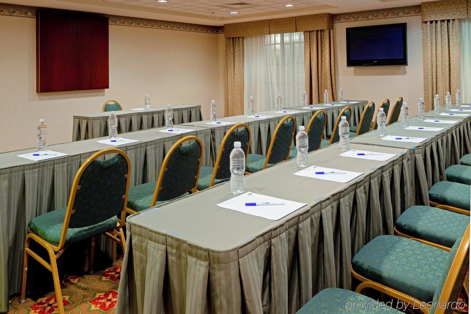 Holiday Inn Express Mount Arlington By Ihg Facilities photo